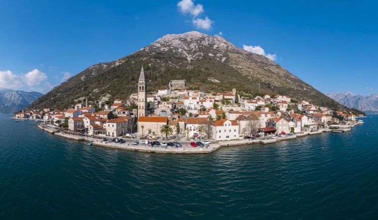 Les rivages insoupçonnés de Perast