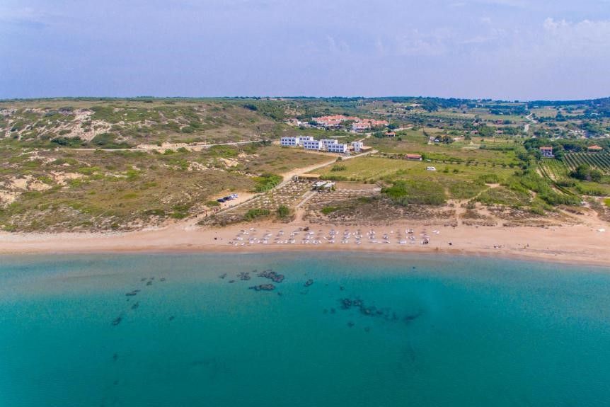 Sukha Inn Hotel & Beach