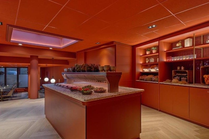 Eden Hotel Amsterdam 4*