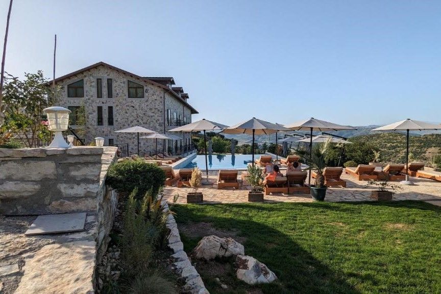 Gle-Alb AgroTourism 4*