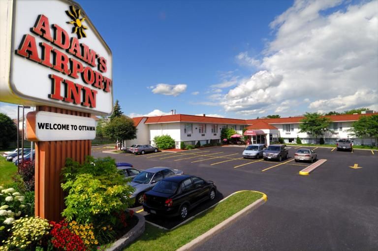 Posada Adam's Airport