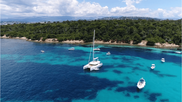 ⛵ Noleggiare una barca per scoprire l'arcipelago di Lérins