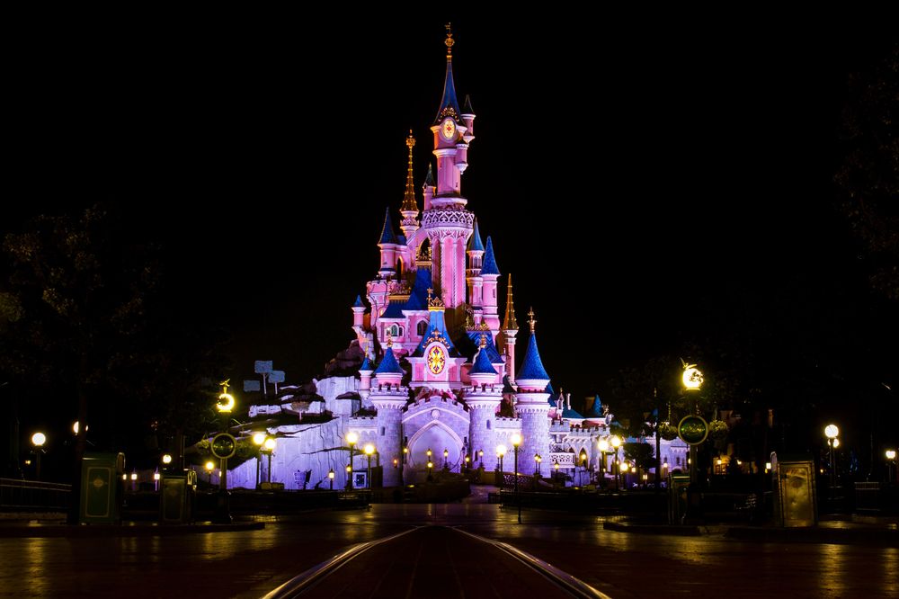 Book your ticket for Disneyland Paris!