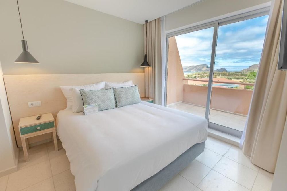 Vila Baleira Porto Santo 4*