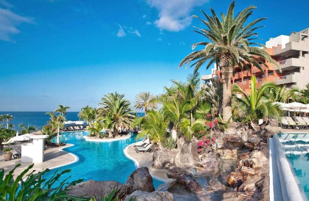 Adrián Hoteles Roca Nivaria 5* (5*)
