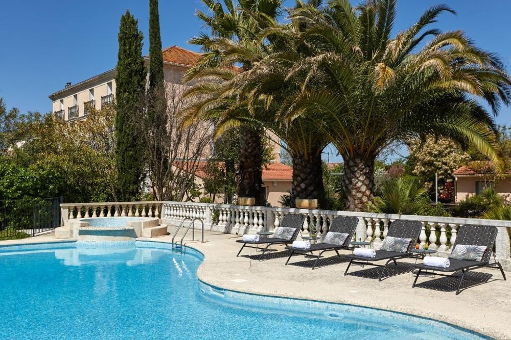 Hôtel Saint-Alban 3*