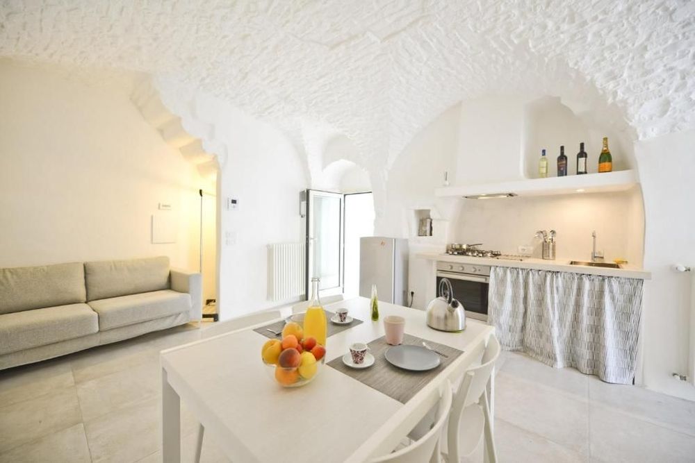 Casetta Arco con balcone- Cisternino