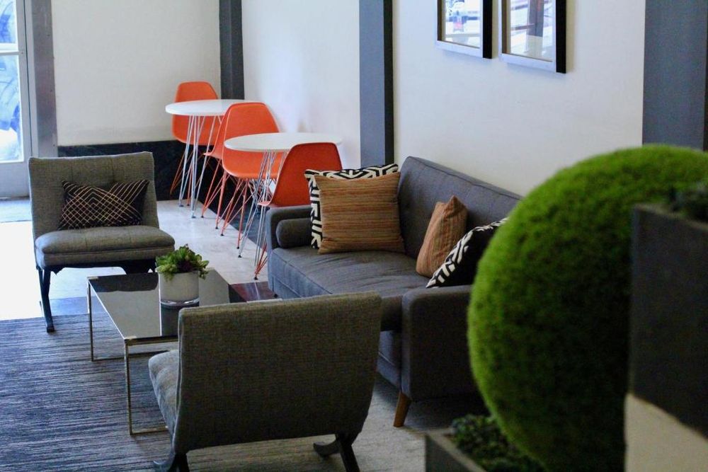 Libra Hotel