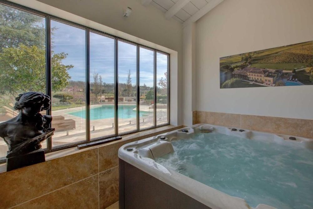 Chateau du Palanquey & SPA