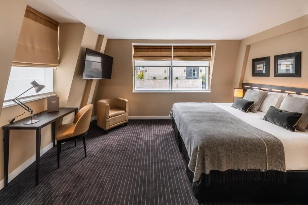 The Resident Victoria 4* 