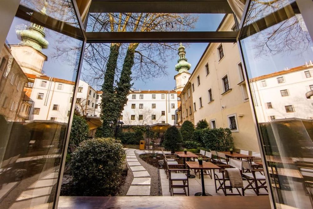 BEIGLI Hotel & Garden 3*