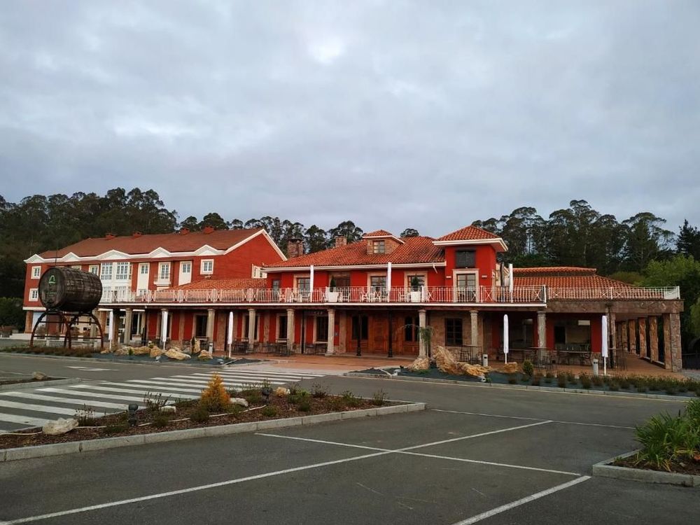 Hotel La Campana 3*