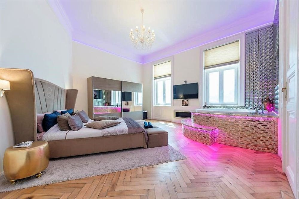 Budapest Eye Presidential con jacuzzi y sauna