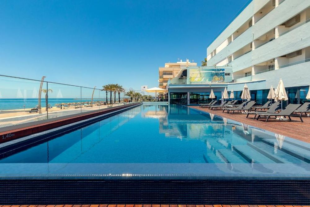 Dom Jose Beach Hotel 3*