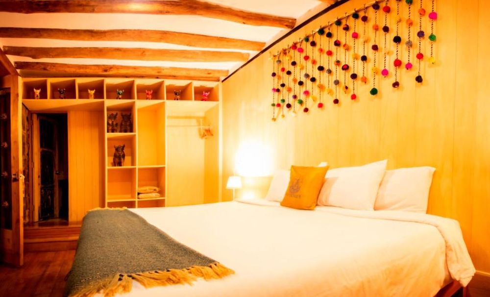 Nao Victoria Hostel 3*