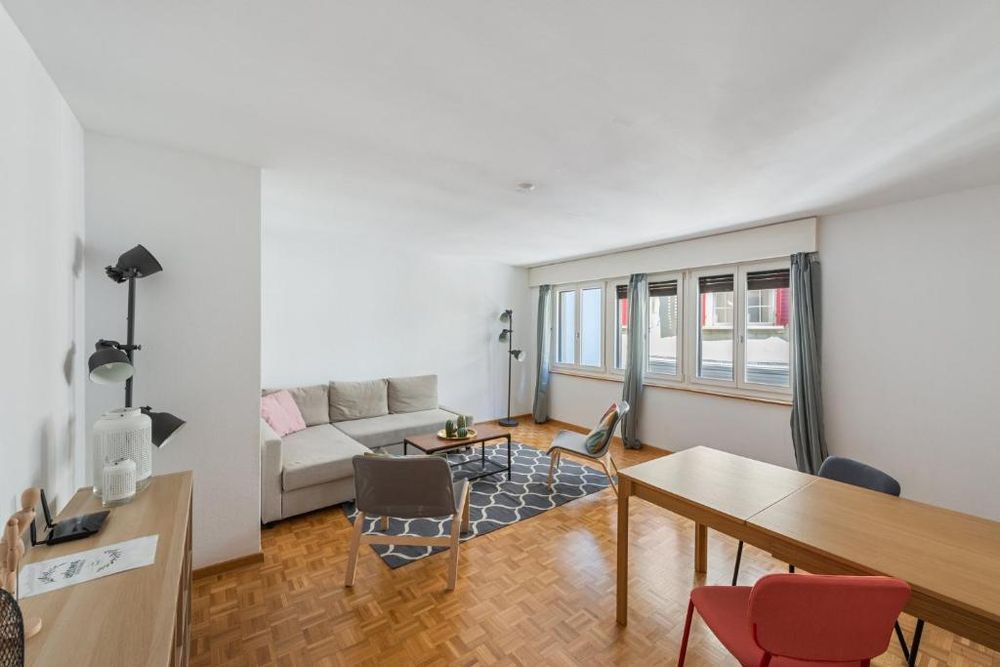 Geräumige 1-Bedroom-Wohnung im Herzen von Zürich