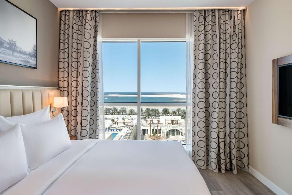Radisson Resort Ras Al Khaimah 5*