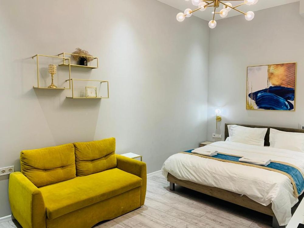 JS Modern Downtown Studios-Self Check-in