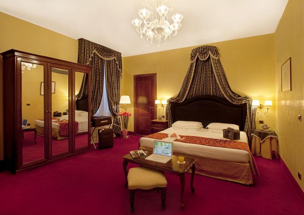 Hotel Al Ponte Dei Sospiri