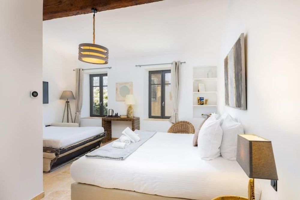 Longue Vie Au Roi - Vue Enchanteresse