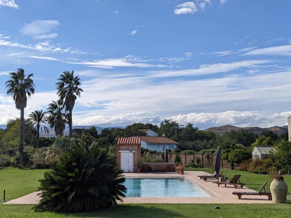 MAS TRAMONTANE bed and breakfast "Força Réal