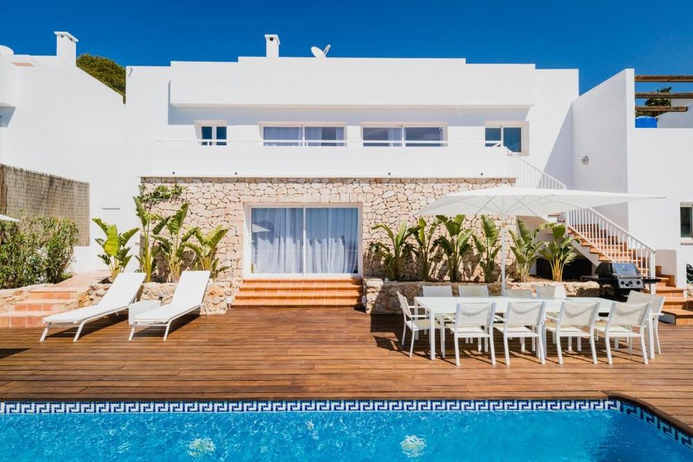 Villa Serretes