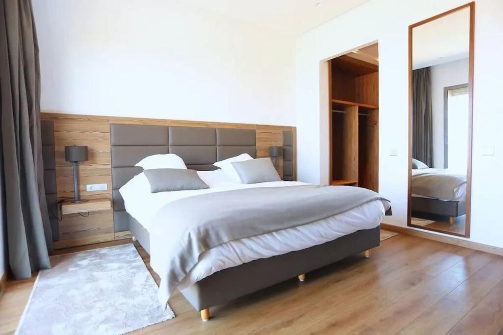 Luxury Apartment at Corniche