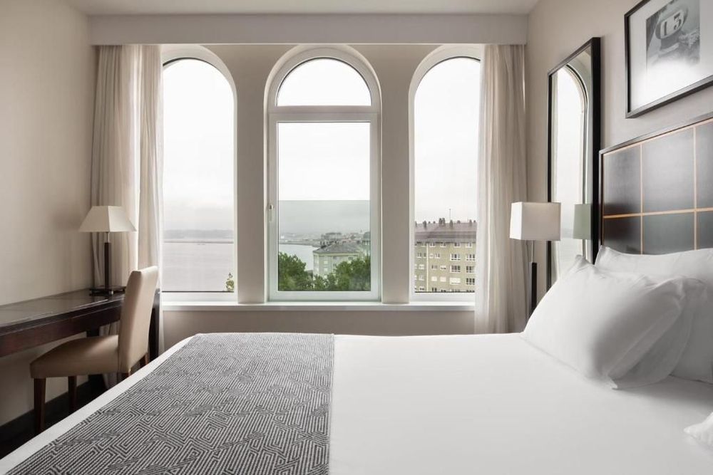 Un hotel 4* a tan solo 10 minutos de la Torre