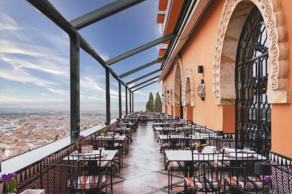 Alhambra Palace Hotel