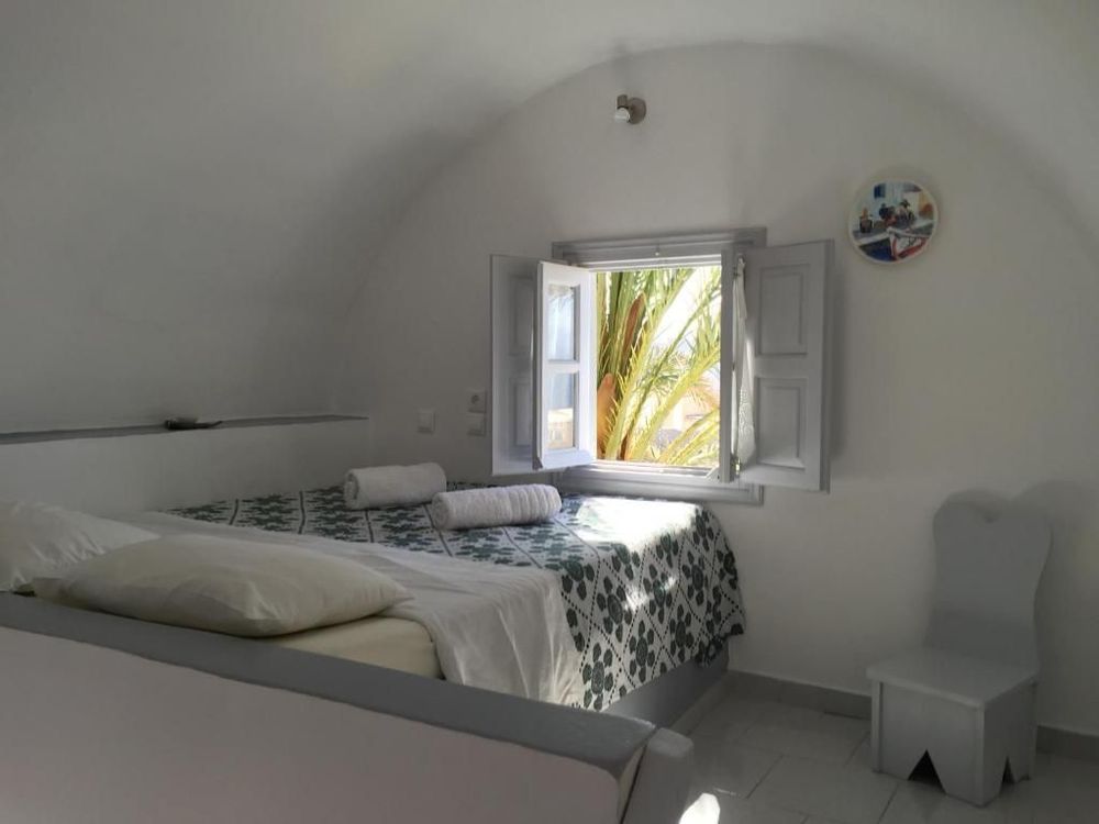 Christos Ferienwohnungen Oia