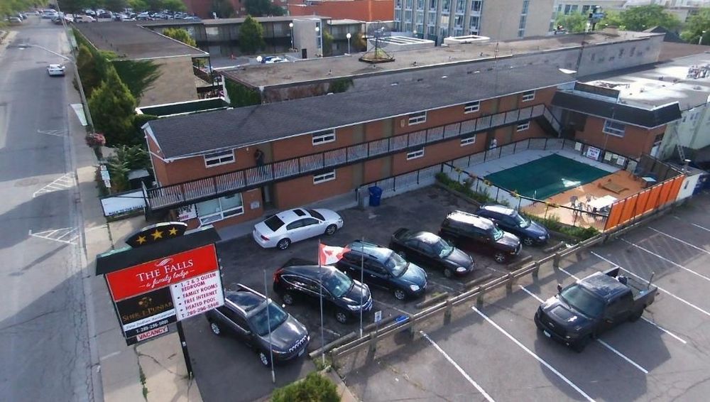 The Falls Family Lodge