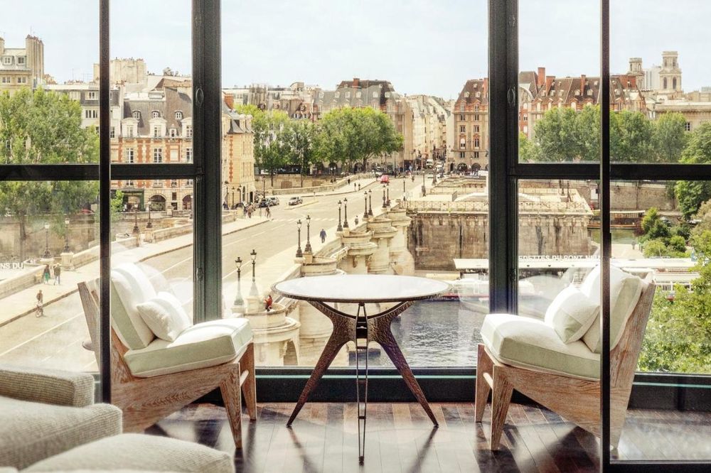 Cheval Blanc Paris