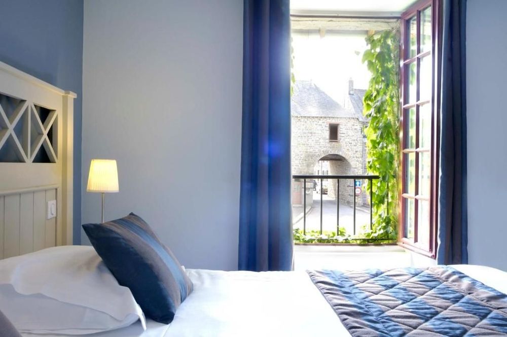 Logis Hotel, restaurant et spa Le Relais De Broceliande