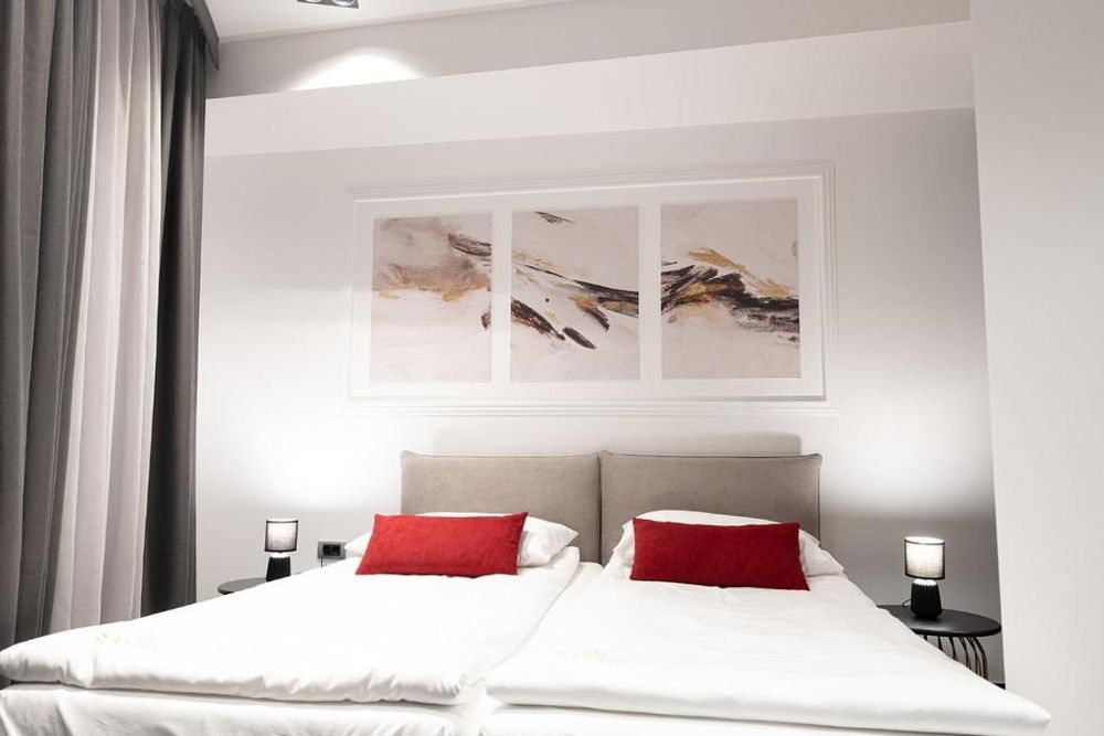 SAVOY residence