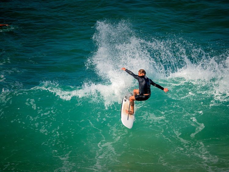 Surfeur à Burleigh Heads, Gold Coast.