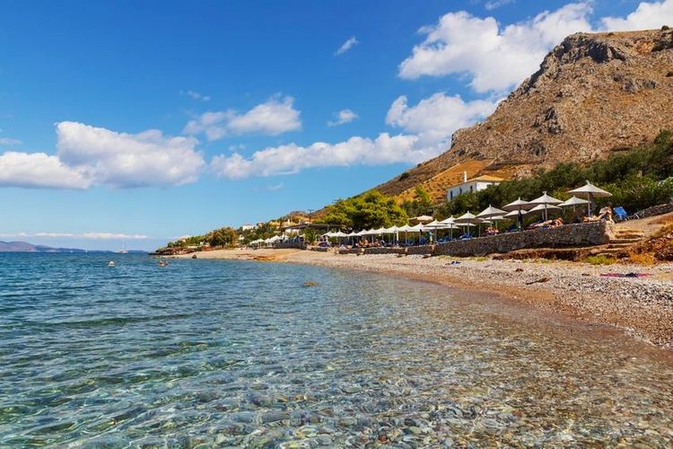 La plage de Vlichos