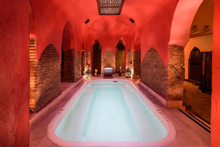 Chez Elvira, des bains modernes dans des thermes anciens