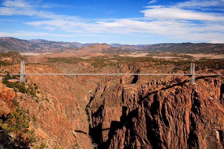 Le "pont Royal Gorge", le plus haut du monde au 20e siècle