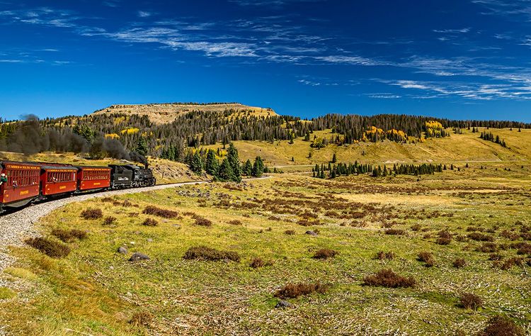 Train dans le Rocky Mountains qui relie Chama, au Nouveau-Mexique à Antonito, au Colorado