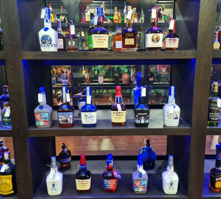 Revival Bar, Covington