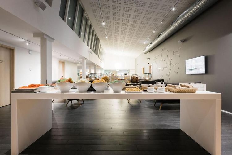 Le petit-déjeuner du Reykjavik Lights Hotel by Keahotels. @Booking.com.