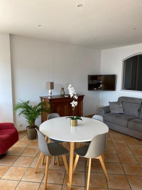 Il soggiorno e i suoi due divani