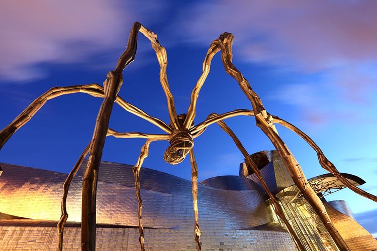 "Maman" de Louise Bourgeois, à l'entrée du musée
