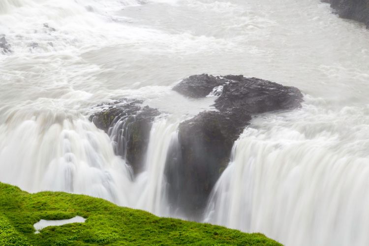 Au printemps, l'eau abonde