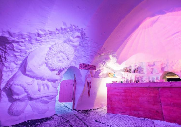 Le bar d'un Village Igloo Les Arcs