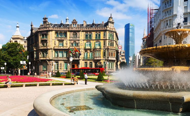 La place Federico Moyúa à Bilbao