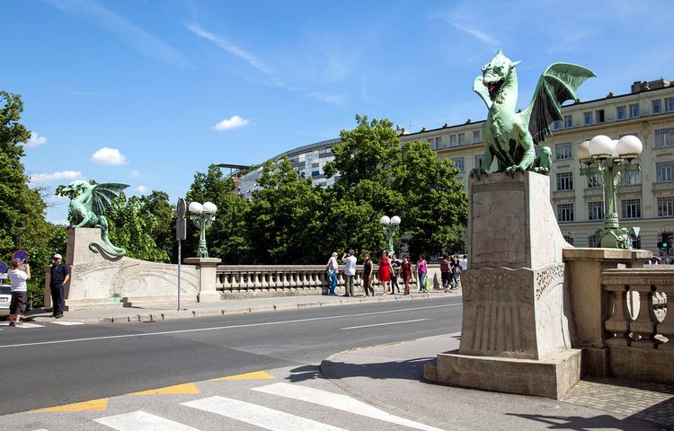 Le pont des Dragons ou Zmajski Most