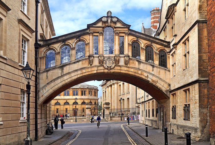 Le Hertford Bridge du Hertford College, le pont des soupirs (bridge of sighs) 
