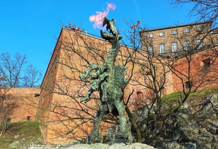 Le fameux Dragon de Wawel crache même du feu !