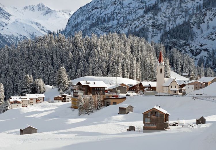 Le village de Warth, sous la neige